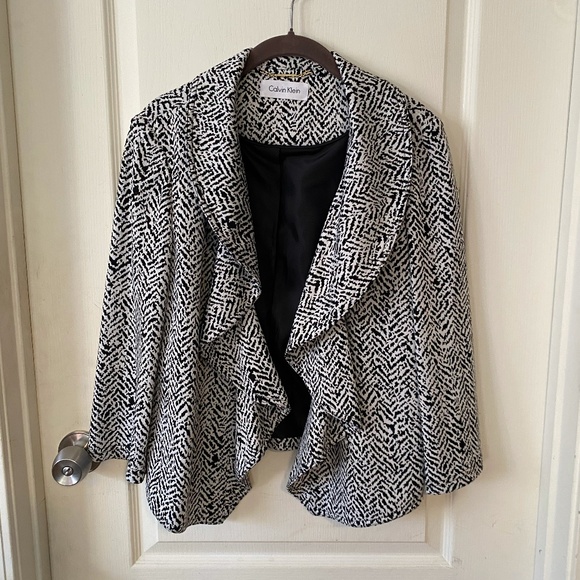 shell jacket - Picture 1 of 5